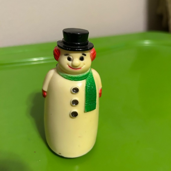 Vintage Snowman Christmas Rolling Push Toy on Wheels by Fun World Inc. - Picture 1 of 9